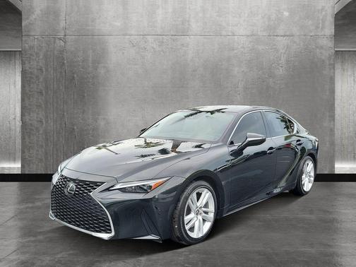 2022 Lexus IS 300 Base