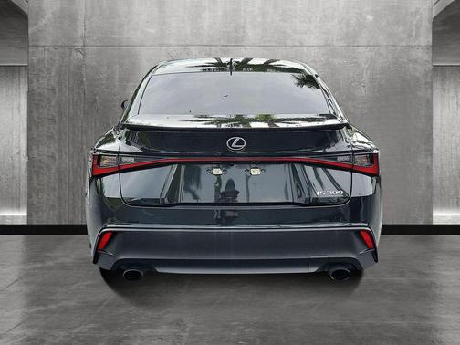 2022 Lexus IS 300 Base