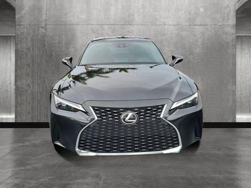 2022 Lexus IS 300 Base