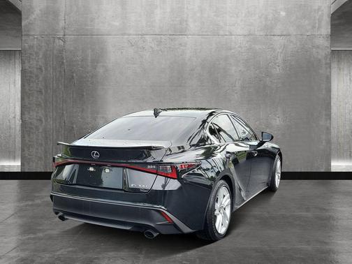 2022 Lexus IS 300 Base