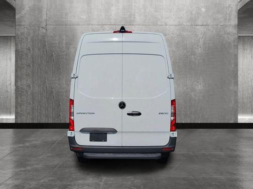 2025 Mercedes-Benz Sprinter 2500 High Roof