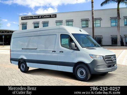 2025 Mercedes-Benz Sprinter 2500 High Roof