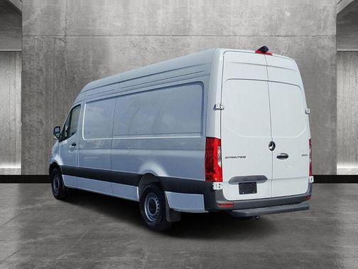2025 Mercedes-Benz Sprinter 2500 High Roof