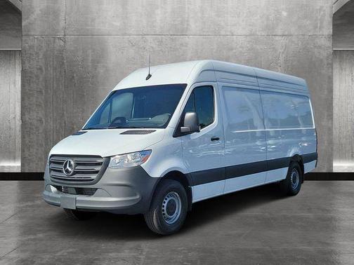 2025 Mercedes-Benz Sprinter 2500 High Roof