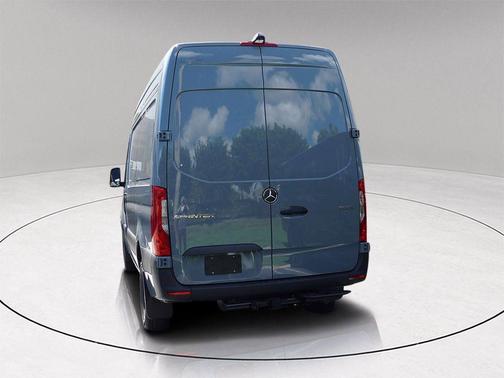2026 Mercedes-Benz Sprinter 2500 Standard Roof