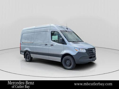2025 Mercedes-Benz Sprinter 2500 Standard Roof