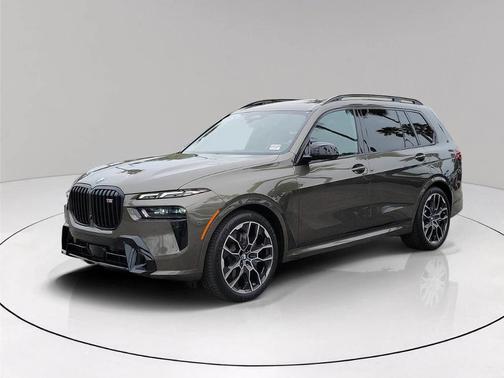 2024 BMW X7 M60i