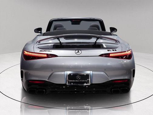 2025 Mercedes-Benz AMG SL 63 Base