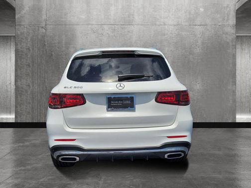 2021 Mercedes-Benz GLC 300 Base