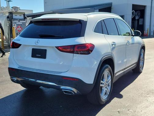 2023 Mercedes-Benz GLA 250 Base