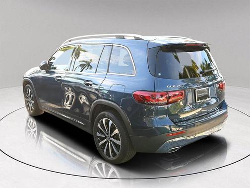 2022 Mercedes-Benz GLB 250 Base