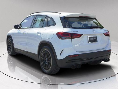 2022 Mercedes-Benz AMG GLA 45 Base