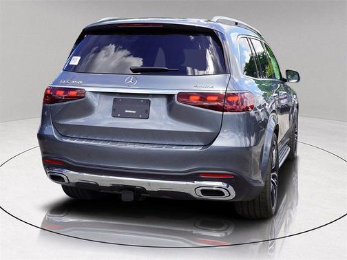 2026 Mercedes-Benz GLS 450 4MATIC