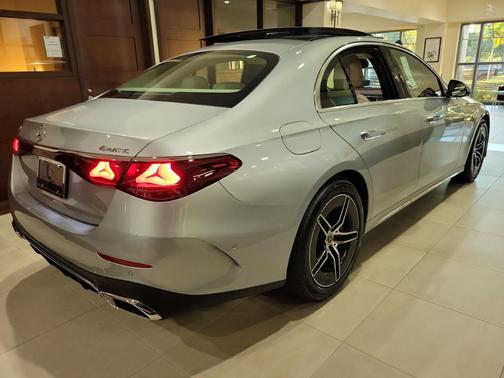 2026 Mercedes-Benz E-Class E 350 4MATIC