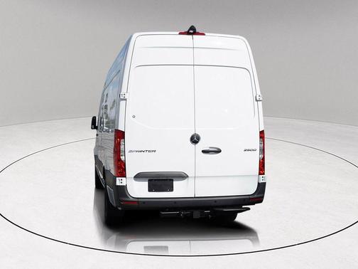 2026 Mercedes-Benz Sprinter 2500 High Roof