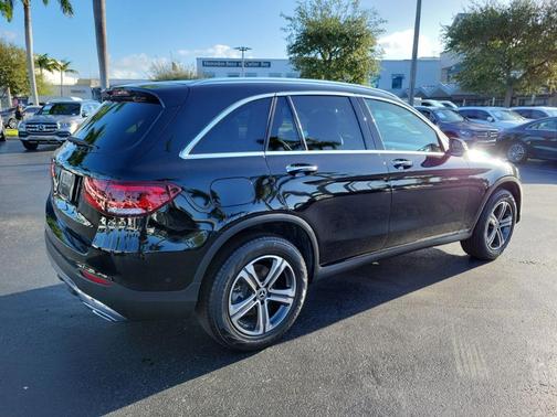 2021 Mercedes-Benz GLC 300 Base