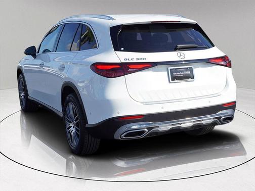 2025 Mercedes-Benz GLC 300 Base