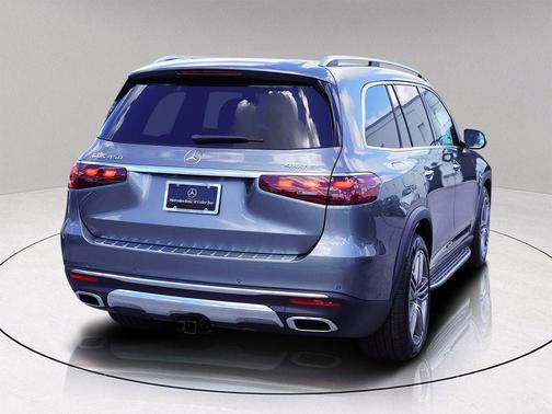 2026 Mercedes-Benz GLS 450
