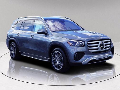 2026 Mercedes-Benz GLS 450