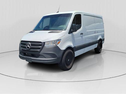 2025 Mercedes-Benz Sprinter 2500 144 WB