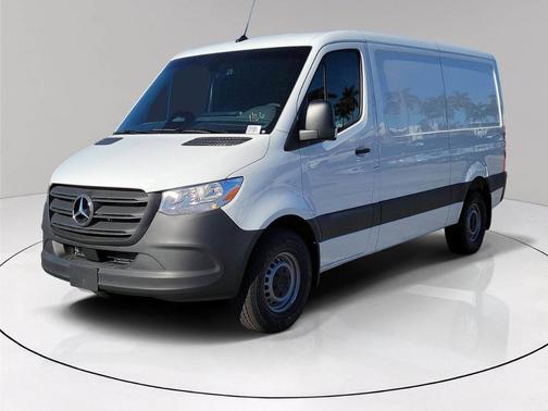 2026 Mercedes-Benz Sprinter 2500 Standard Roof
