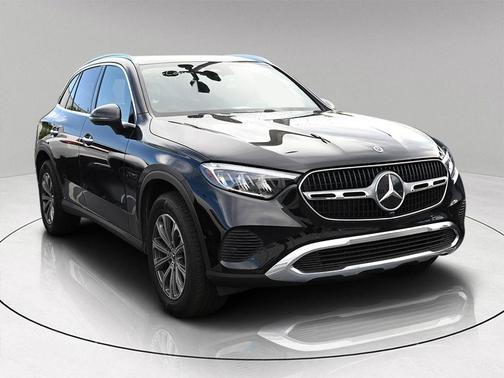 2025 Mercedes-Benz GLC 300 Base