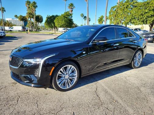 2025 Cadillac CT4 Premium Luxury