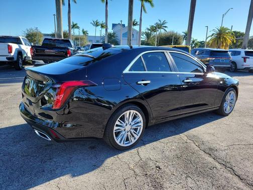 2025 Cadillac CT4 Premium Luxury