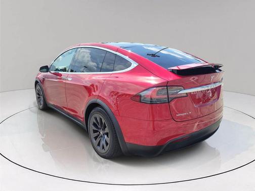 Red Multi 2019 Tesla Model X