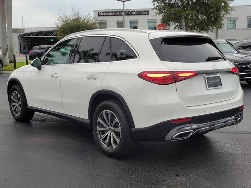 2024 Mercedes-Benz GLC 300 Base