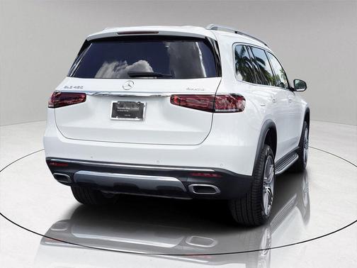 2022 Mercedes-Benz GLS 450 4MATIC