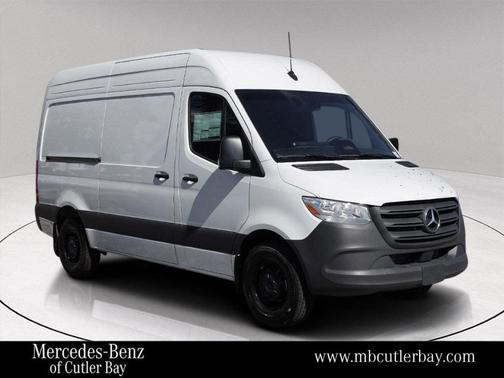 2025 Mercedes-Benz Sprinter 2500 Standard Roof