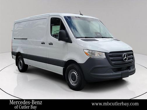 2026 Mercedes-Benz Sprinter 2500 Standard Roof