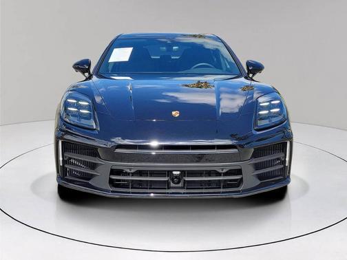 2026 Porsche Panamera 4