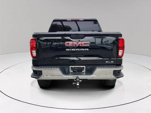 2021 GMC Sierra 1500 SLE