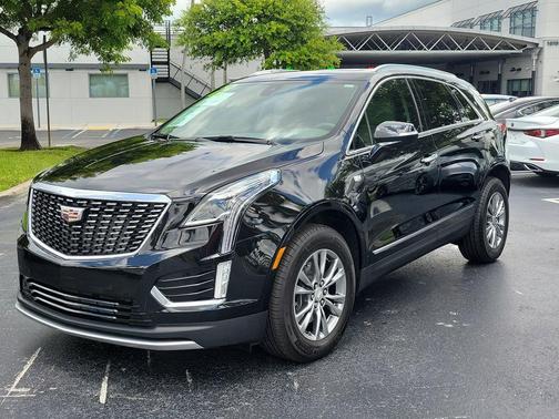 2023 Cadillac XT5 Premium Luxury