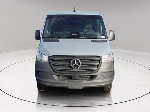 2026 Mercedes-Benz Sprinter 2500 Standard Roof