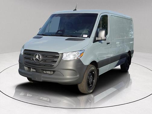 2026 Mercedes-Benz Sprinter 2500 Standard Roof