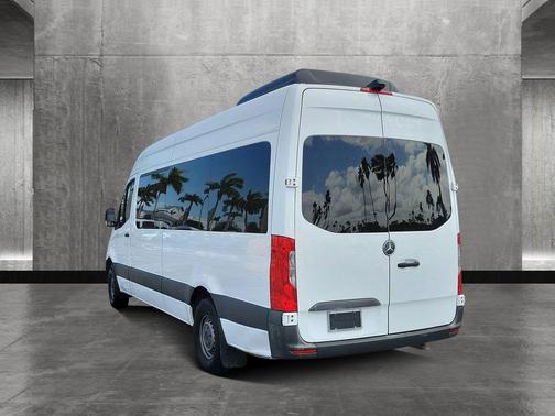2021 Mercedes-Benz Sprinter 2500 High Roof