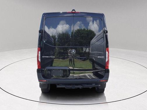2026 Mercedes-Benz Sprinter 2500 Standard Roof