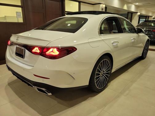 2026 Mercedes-Benz E-Class E 350
