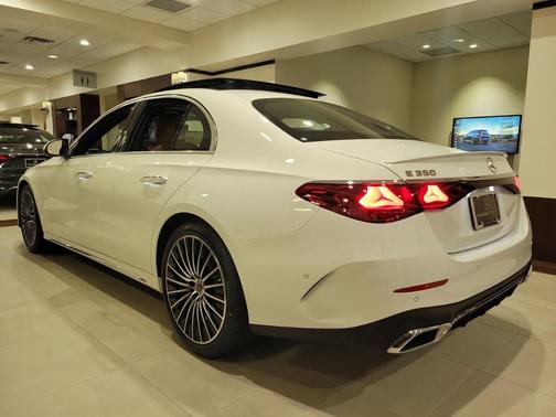 2026 Mercedes-Benz E-Class E 350