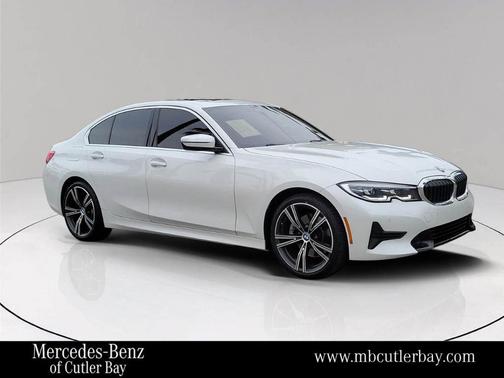 2021 BMW 330 i