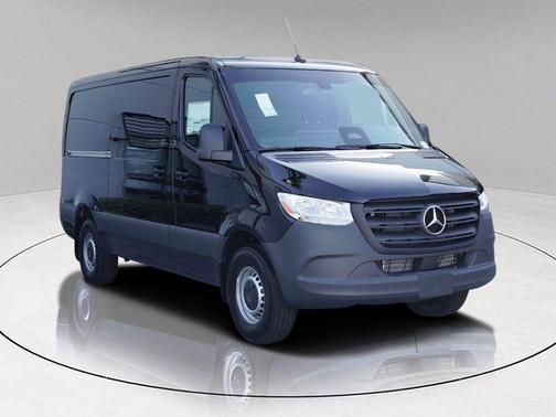 2026 Mercedes-Benz Sprinter 2500 144 WB
