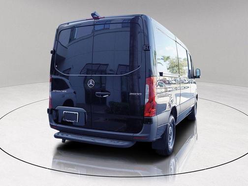 2026 Mercedes-Benz Sprinter 2500 Standard Roof