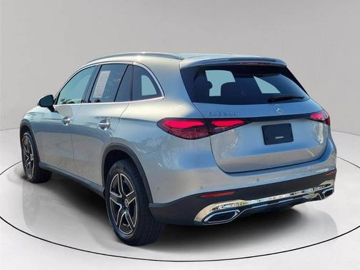 Cirrus Silver Metallic 2026 Mercedes-Benz GLC 300 Base