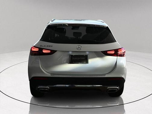 2025 Mercedes-Benz GLA 250 Base