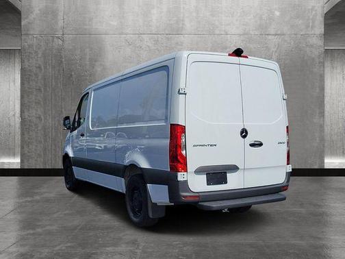 2025 Mercedes-Benz Sprinter 2500 Standard Roof