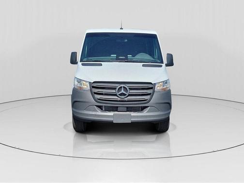 2025 Mercedes-Benz Sprinter 2500 Standard Roof