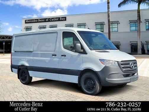 2025 Mercedes-Benz Sprinter 2500 Standard Roof